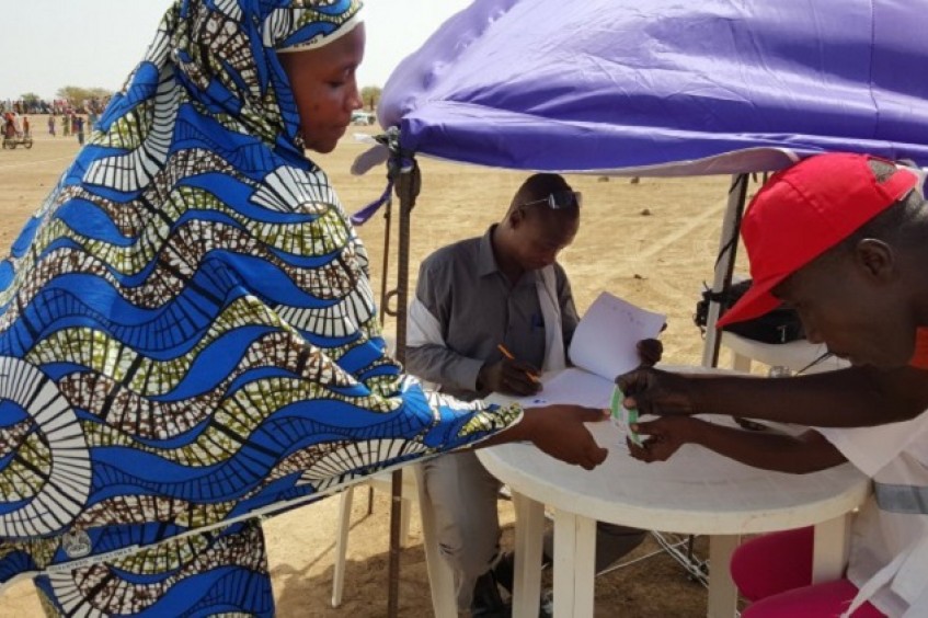 Camerún: Fadimatou recibe asistencia vital tras huir del conflicto en el norte