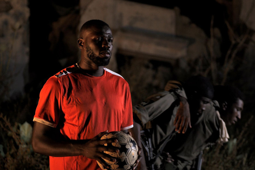 Le footballeur Kalidou Koulibaly s’engage pour la défense des plus vulnérables dans les conflits armés