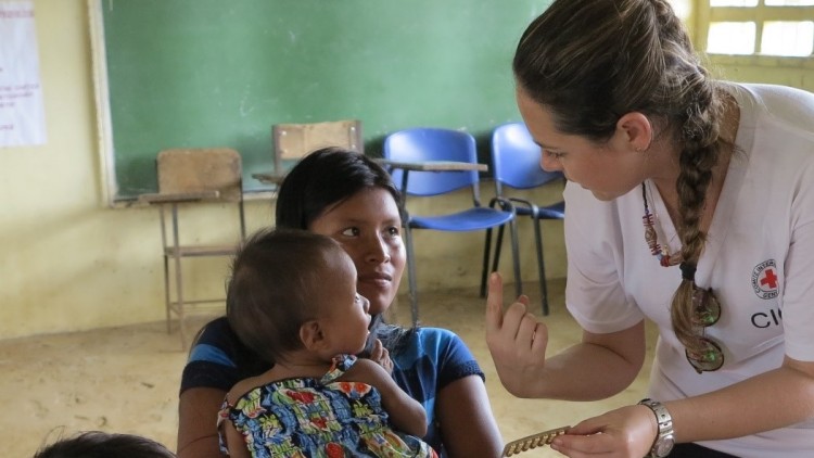 Brasil: Mulheres são essenciais na ajuda humanitária
