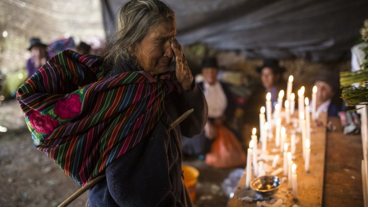 Perú: nuevo Banco de Datos Genéticos trae esperanza a familiares de personas desaparecidas
