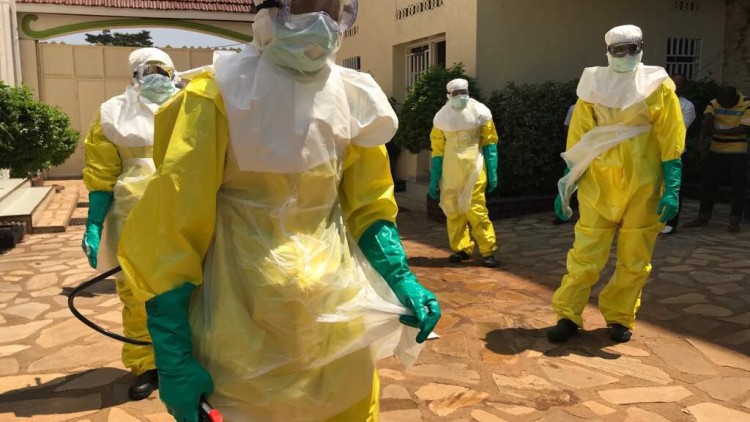 Brote: lucha contra el ébola en una zona de conflicto armado