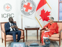 سفارة كندا لدى دولة الكويت واللجنة الدولية للصليب الأحمر تختتمان مناقشة مستنيرة بين الخريجين حول الجهود الإنسانية احتفالا باليوم العالمي للصليب الأحمر 
