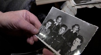 Россия: личные вещи узницы концлагерей вернулись к семье