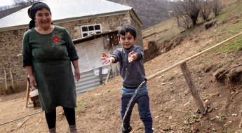 Азербайджан: жители села на границе с Арменией самостоятельно построили водопровод