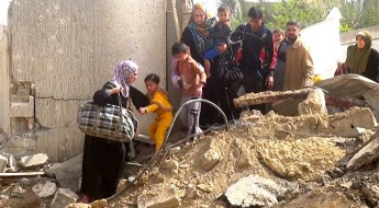 Quedarse o huir: los civiles en Mosul enfrentan una decisión imposible