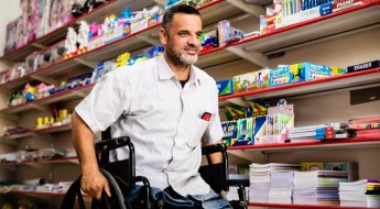 Superando a deficiência e o desemprego em Gaza