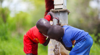 Casamance : L'accès à l’eau et l’assainissement au cœur de la réponse humanitaire du CICR