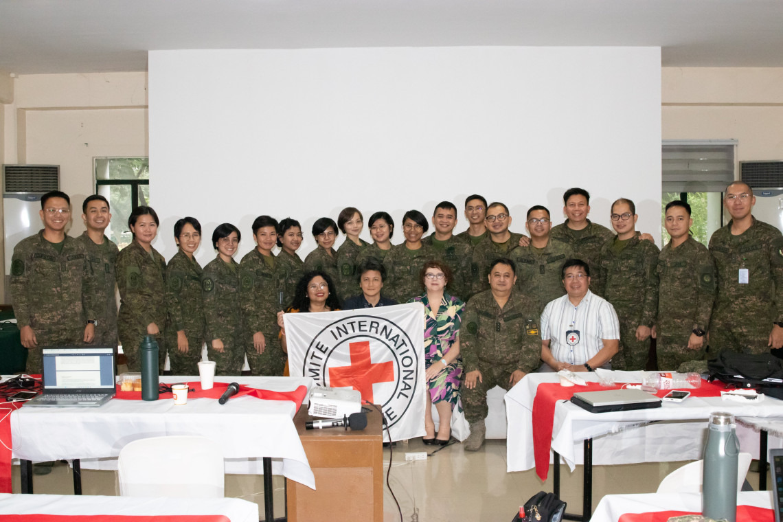 Philippines: 19 AFP lawyers trained to apply the rules of war while providing legal advice
