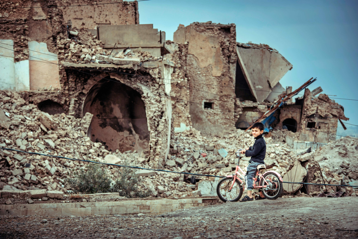 Viele der früheren Bewohnerinnen und Bewohner von Mossul sind wegen der nicht explodierten Kampfmittelrückstände nicht zurückgekehrt. Mike KHALAF/IKRK